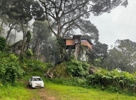 Tree House Munnar，位于蒙纳的露营地