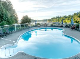 High Point Resort，位于Quathiaski CoveCampbell River Waterdrome附近的酒店