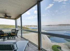 Lakeside Osage Beach Condo in Lands End Community