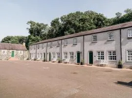 Courtyard Cottages at Ballyscullion Park