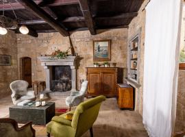 La Rocca - Palazzo Pallotti，位于Lubriano的酒店