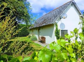 Le gîte des Jardins d'Hayden，位于Courson的酒店