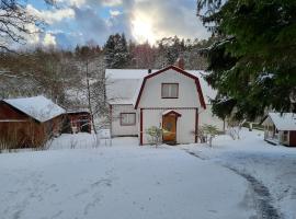 Charming Countryside Cottage，位于瓦尔科瑞尔的酒店