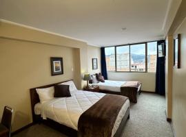 Hotel NASS Continental，位于昆卡的酒店