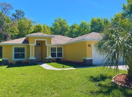 Sundance' Acres *Brand New House*with hot tub，位于春丘的酒店