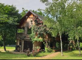 Log cabin
