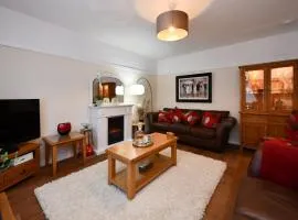 Ladyland Cottage in Maybole