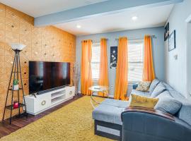 Updated Linden Home Visit NYC and Newark!，位于林登的酒店