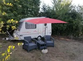 Pays de Joie - Caravan La Bohème
