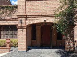 Alojamiento Los Amigos，位于巴克罗斯的酒店