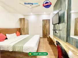 Hotel Janaki ! Varanasi ! fully-Air-Conditioned-hotel family-friendly-hotel, near-Kashi-Vishwanath-Temple and Ganga ghat，位于瓦拉纳西的酒店