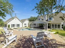 Peaceful Country Charm with Private Pool