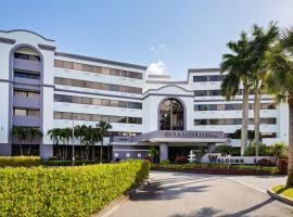 DoubleTree by Hilton Hotel West Palm Beach Airport，位于棕榈滩国际机场 - PBI附近的酒店