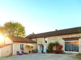 Family Stay in Scenic Cazals