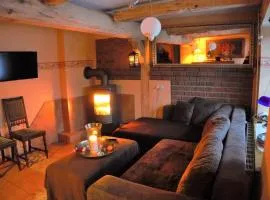 Altes Landhaus Oste, Klavier Appartement, 2 Zimmer mit Kamin