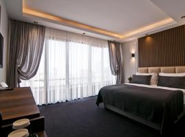 VALİDE RESİDENCE，位于伊斯坦布尔金三角的酒店