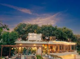 Giovanni Village Resort