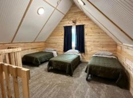 Sockeye Salmon Sanctuary, Cabin 6 at Lower Kenai Lodge，位于基奈的酒店