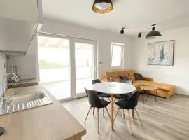 Apartments Puntica 2+1 person Rab