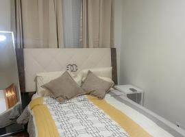2 Bedroom Bliss in College Point，位于College Point的公寓