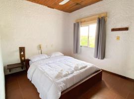 Posada TyM，位于特立尼达岛的酒店