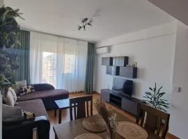Cosy 1 Bedroom Apartment with parking