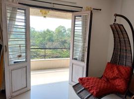 3BHK Fully Furnished Flat Mid of City Nashik，位于纳西克的公寓