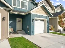 New Town House - Heart of Wenatchee