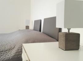 Center Room Visionarea，位于的里雅斯特的酒店