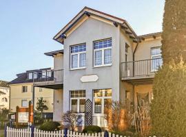 Ferienwohnung Kölpinseeusedom，位于Stubbenfelde的酒店