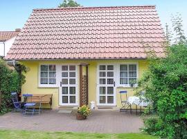 Awesome Home In Bodstedt With Kitchen，位于Bodstedt的酒店