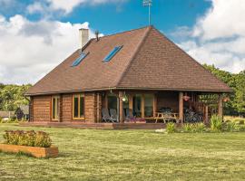 Rootsimaa Holiday House，位于Torgu的酒店