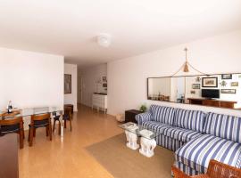 Sunny Home, appartamento in centro e vicino alla spiaggia，位于格拉多的高尔夫酒店