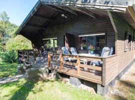 Holiday home on a horse farm in the L neburg Heath，位于埃舍德的度假屋