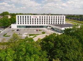 Hampton By Hilton Poznan Swarzedz，位于斯瓦任兹的酒店