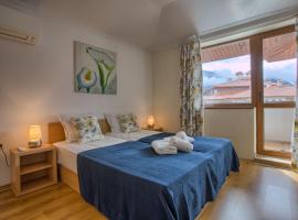 Cedar Lodge 2 Bedroom Apartment by Flat Mаnager，位于班斯科的酒店