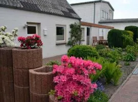 Wunderschönes Ferienhaus in Eckernförde mit Terrasse, Grill und Garten und Strand in der Nähe