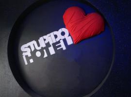 Stupido Hotel Rimini，位于里米尼米拉麦勒的酒店