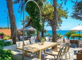 Thassos ESPERIA HOTEL，位于佩弗卡里的酒店