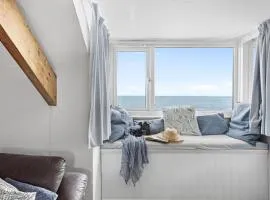 3 Bayview, Torcross