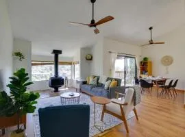 La Mesa Townhome 15 Mi to San Diego!