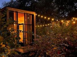 Tiny House Mayu - Veluwe Airco 4 persons，位于阿纳姆的乡村别墅