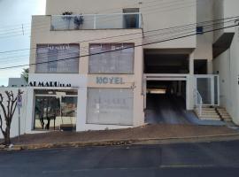 Hotel Flat Almaru - Marília，位于马里利亚的酒店