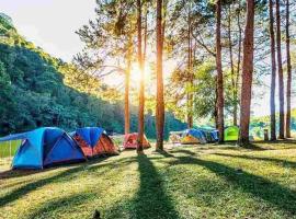 Tapian Asri Camp，位于武吉丁宜的豪华帐篷营地