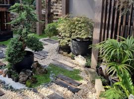 Kashikiri- Adelaide Hills Private Japanese Bath Retreat- pre-finished special，位于克拉佛斯的酒店