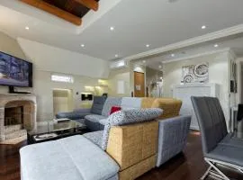 The Queen Luxury Apartments - Villa Vinicia