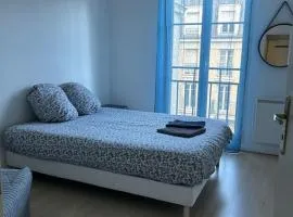 Disneyland Family and Friends great location apart