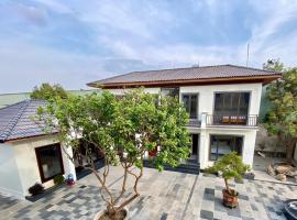Chí Thanh Homestay，位于波来古市的酒店