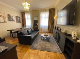 Pearl in the heart of Cracow, wonderful apartment, 110scm, 4 rooms