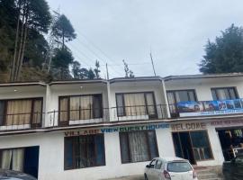 Village view guest house, Patnitop，位于帕尼托的酒店